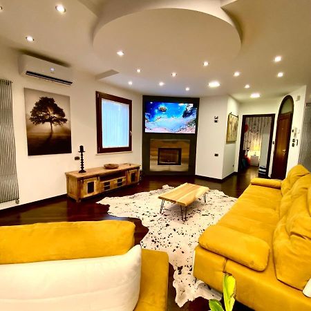 Wood Luxury House Apartment Pescara Luaran gambar