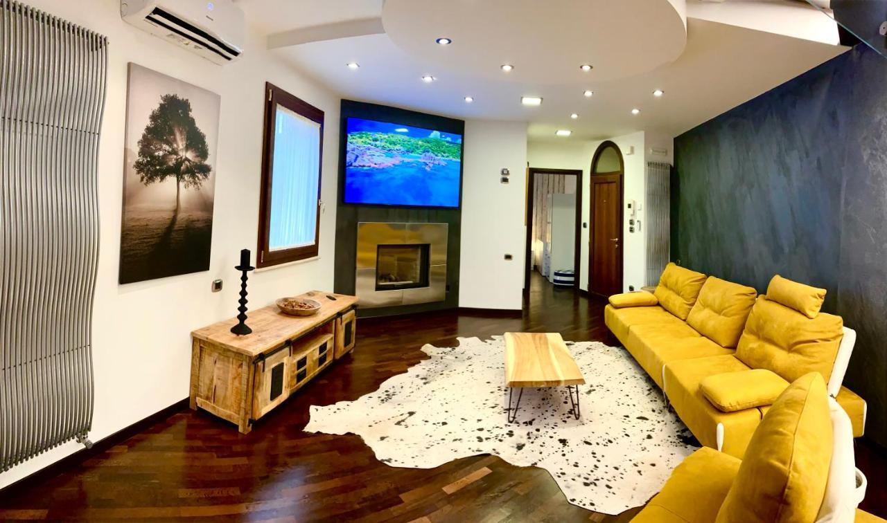 Wood Luxury House Apartment Pescara Luaran gambar