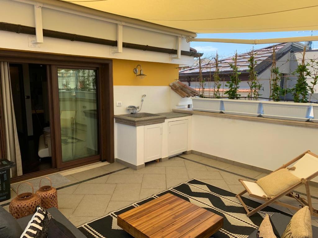 Wood Luxury House Apartment Pescara Luaran gambar